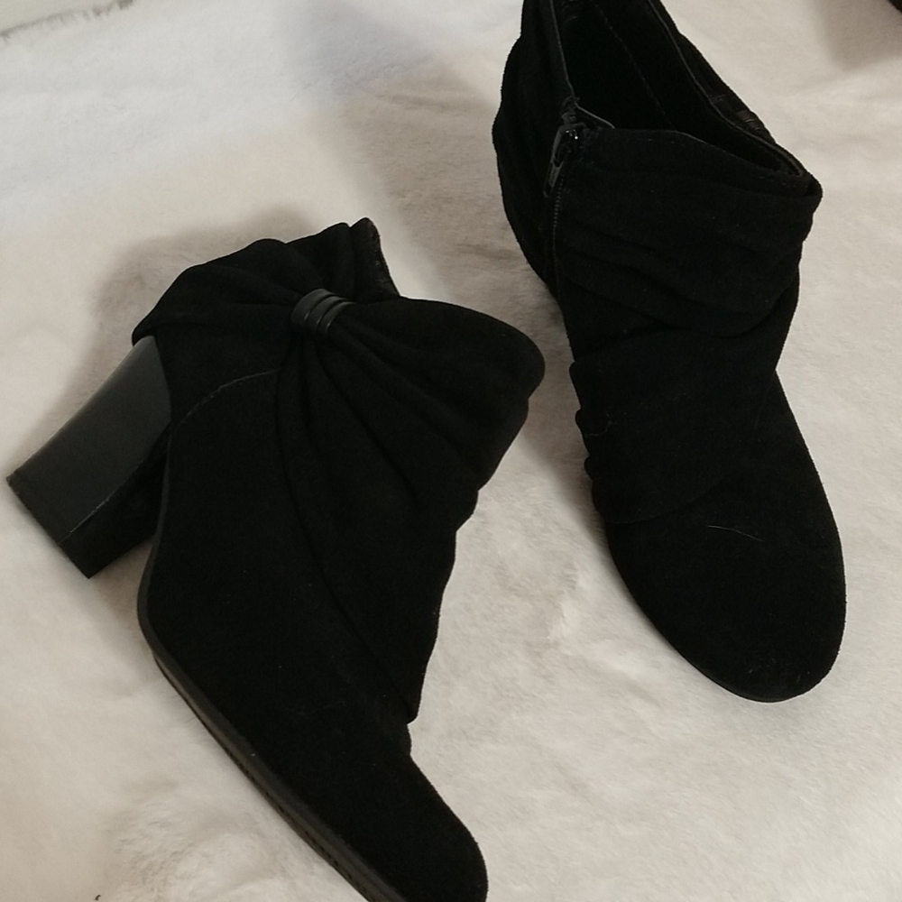 Black Leather Suede Andrew Geller Boots sz 7.5